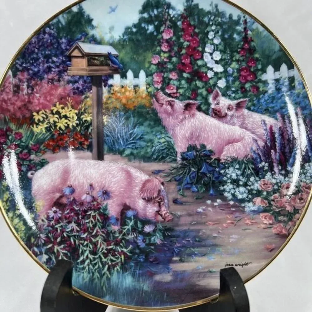 Danbury Mint, Pigs in Bloom,‎ Joan Wright, 